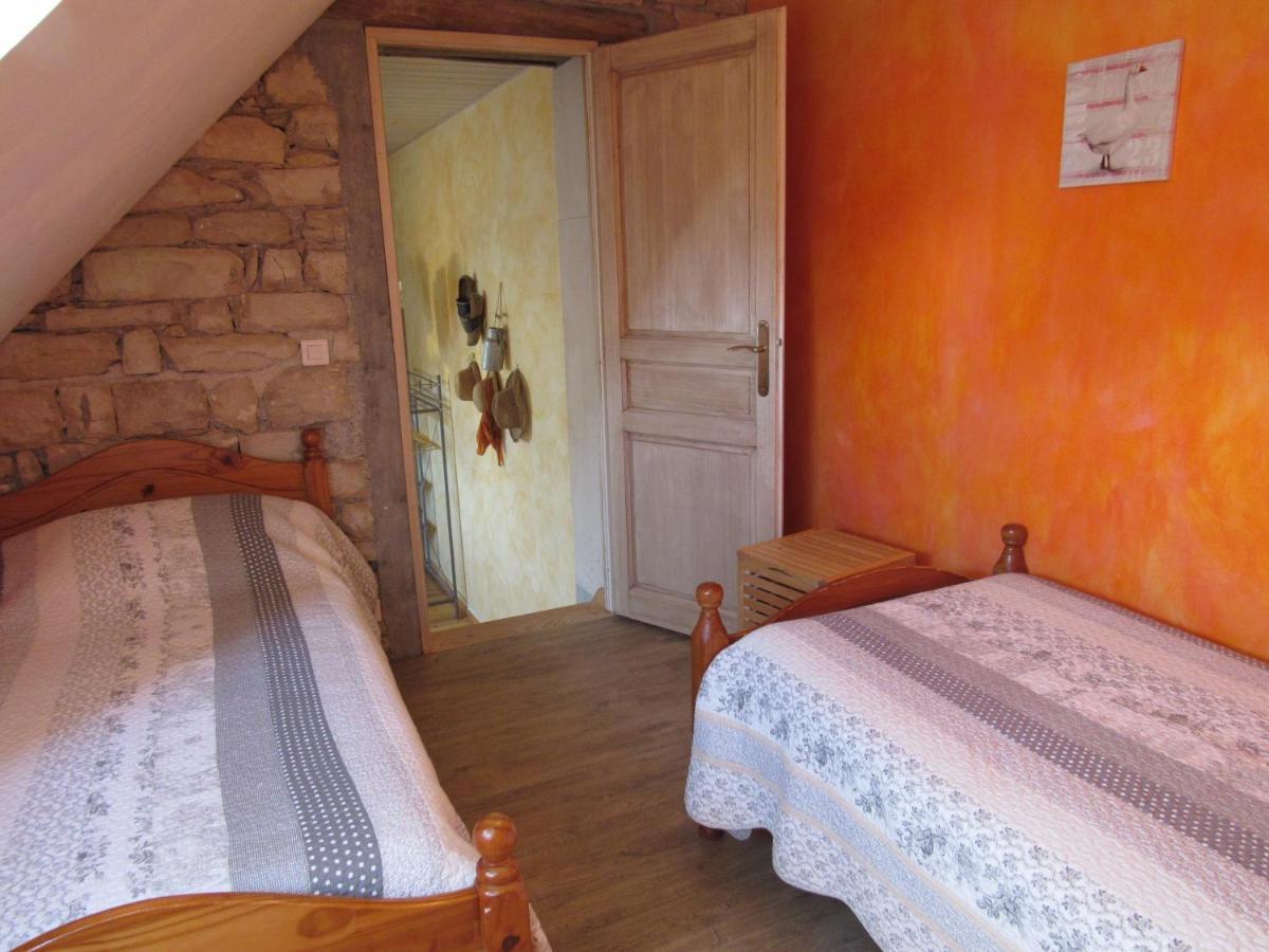 Chambres D'Hotes Les Arondelles Virey-le-Grand エクステリア 写真