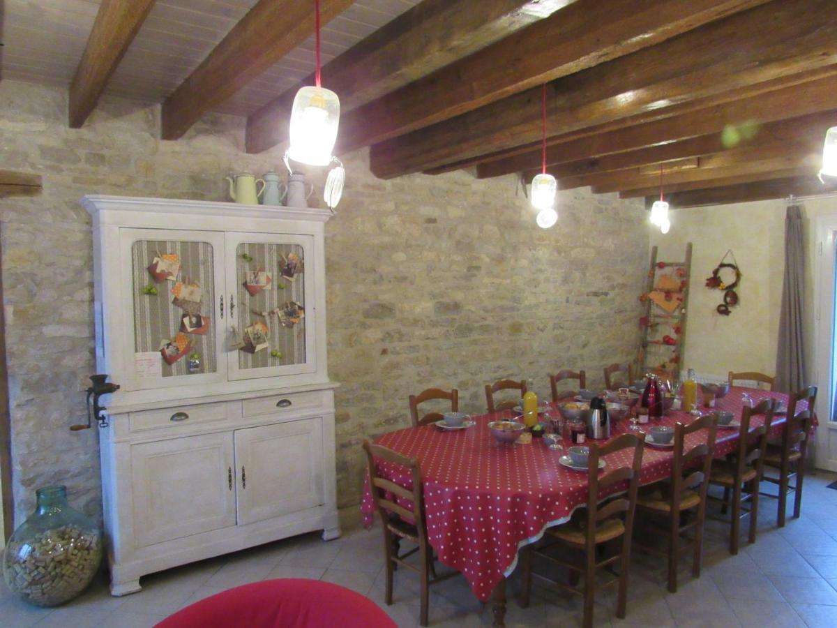 Chambres D'Hotes Les Arondelles Virey-le-Grand エクステリア 写真