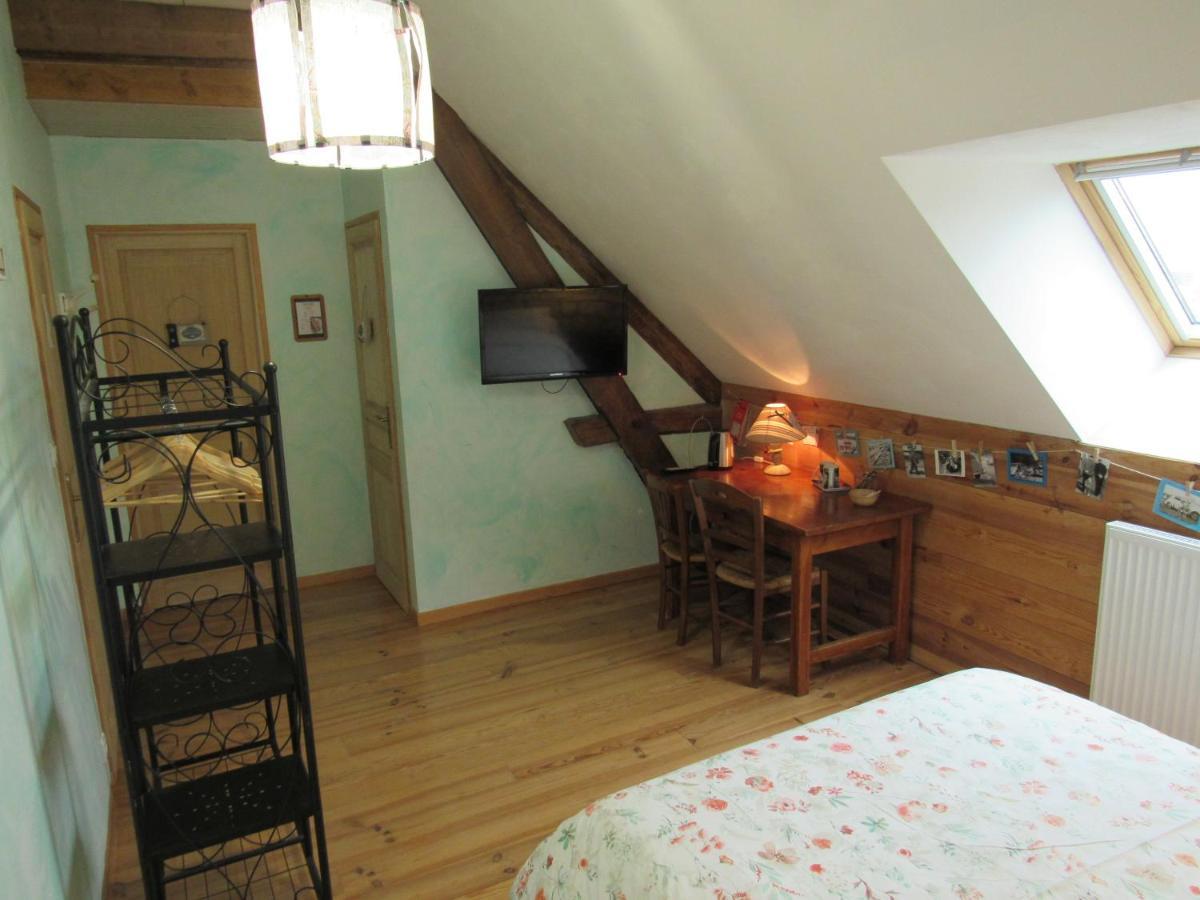 Chambres D'Hotes Les Arondelles Virey-le-Grand エクステリア 写真
